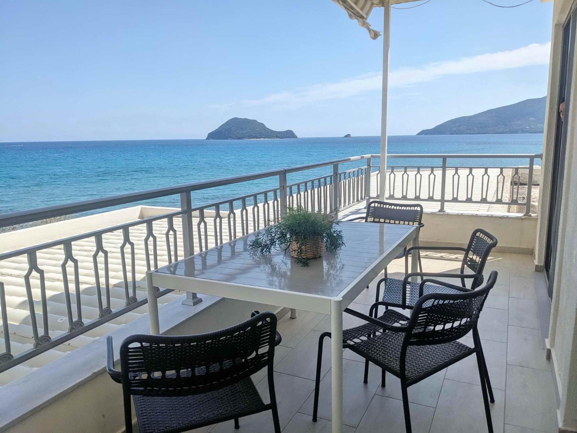 Panorama Inn Lithakia  ภายนอก รูปภาพ